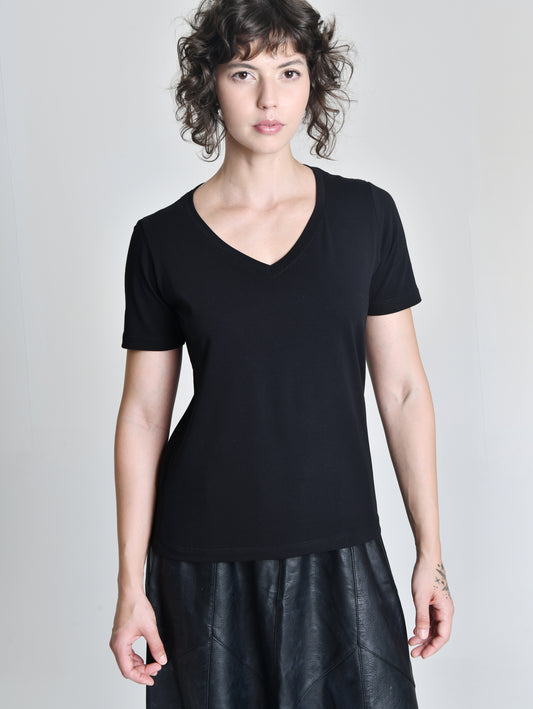Camiseta MANUELA Preto